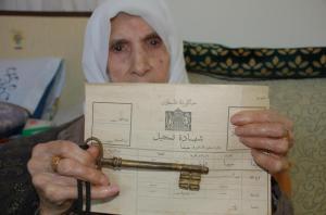 536271_220531904715801_1283003541_n